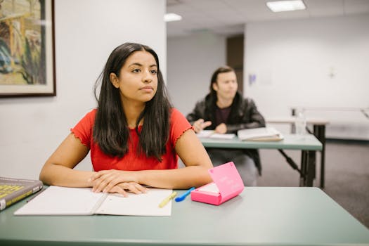 focused student studying