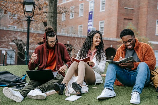 students collaborating in a study group